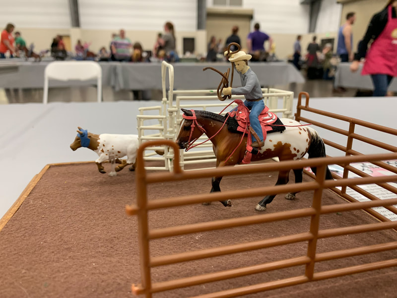 Calf roping with a Breyer Stablemate Dungaree at The Jennifer Show 2019.